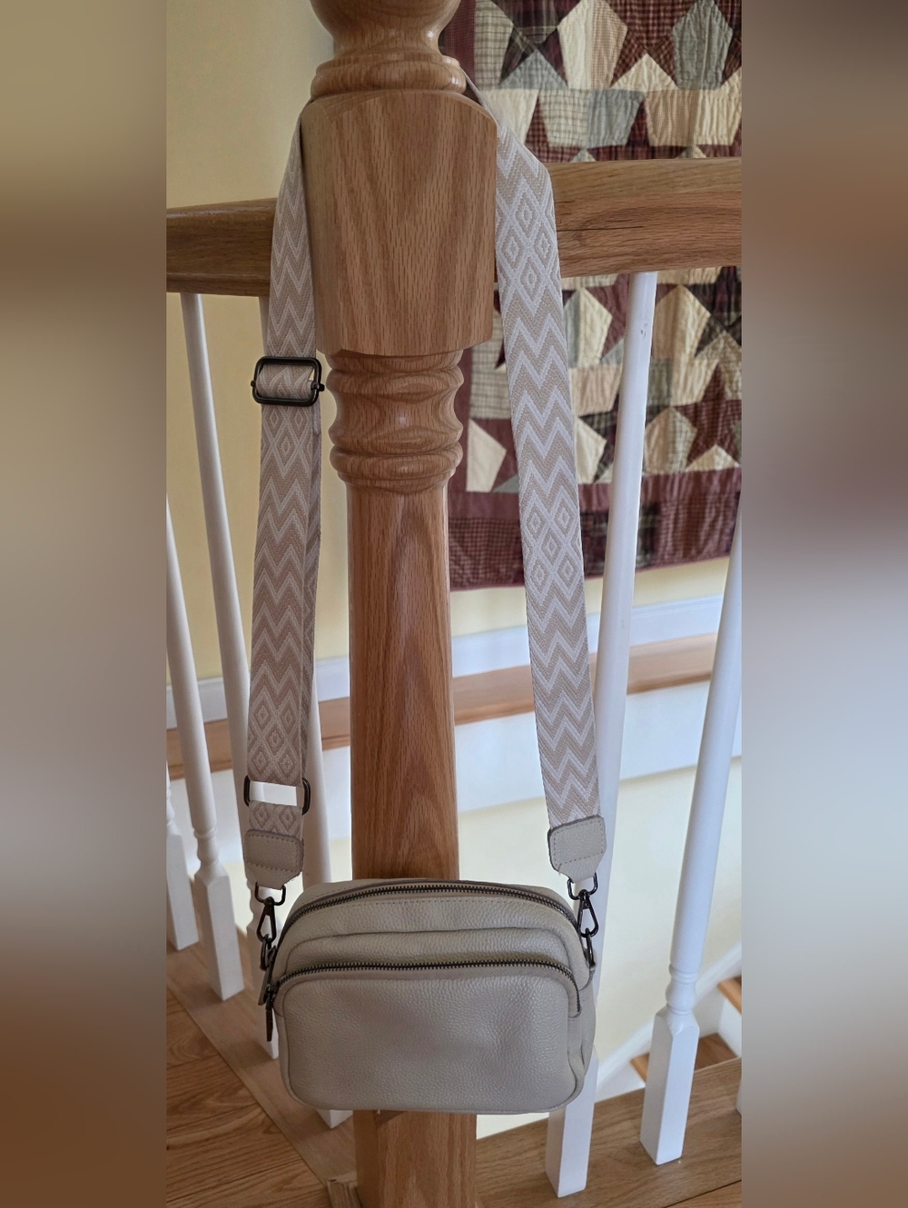 Nori & Blanic New York Beige Crossbody Bag with Chevron Strap New Without Tags